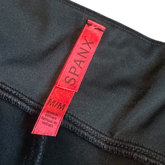 Spanx Black Faux Leather Side Panel Leggings Pull-On Stretch Size Medium Women's - Picture 11 of 11